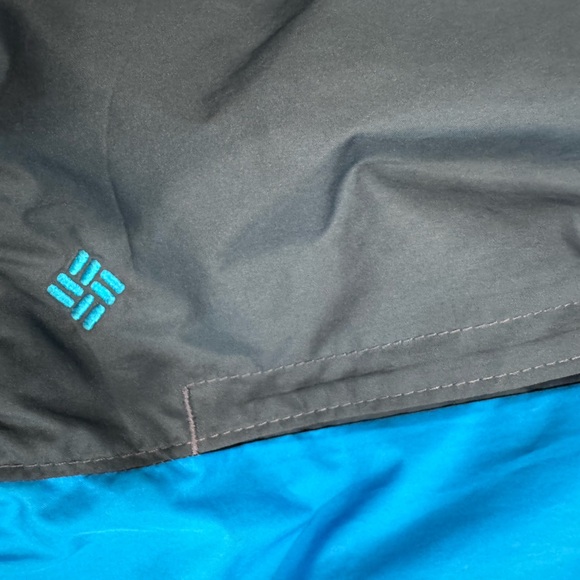 Columbia Boy's Size 8 Omni-Dry Jacket - Picture 6 of 7